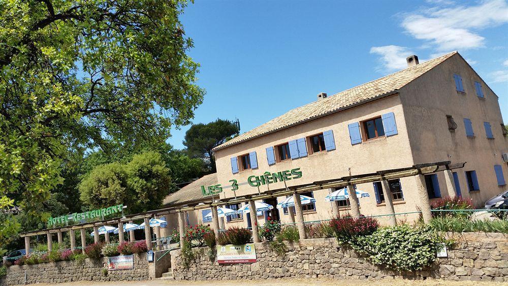 Hotel Restaurant Les 3 Chenes เฟรฌูส ภายนอก รูปภาพ